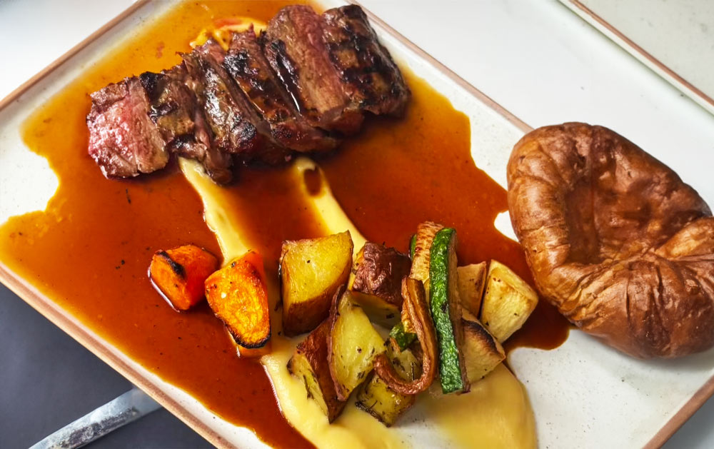 Sunday Roast For Two With Prosecco