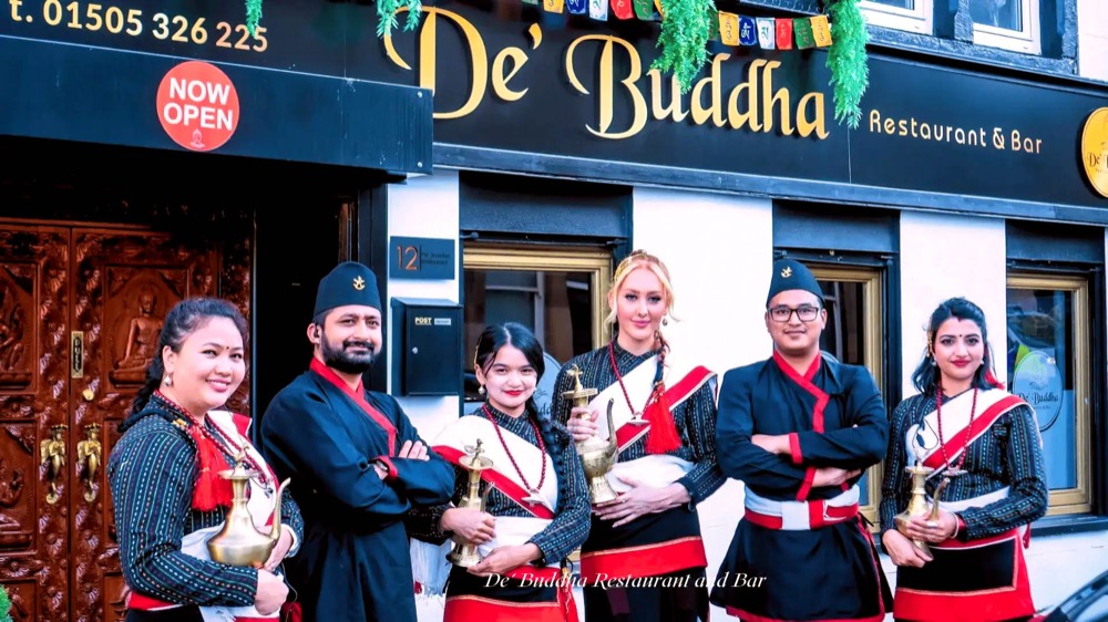 Nepali Gold Feast For Two With Cocktails