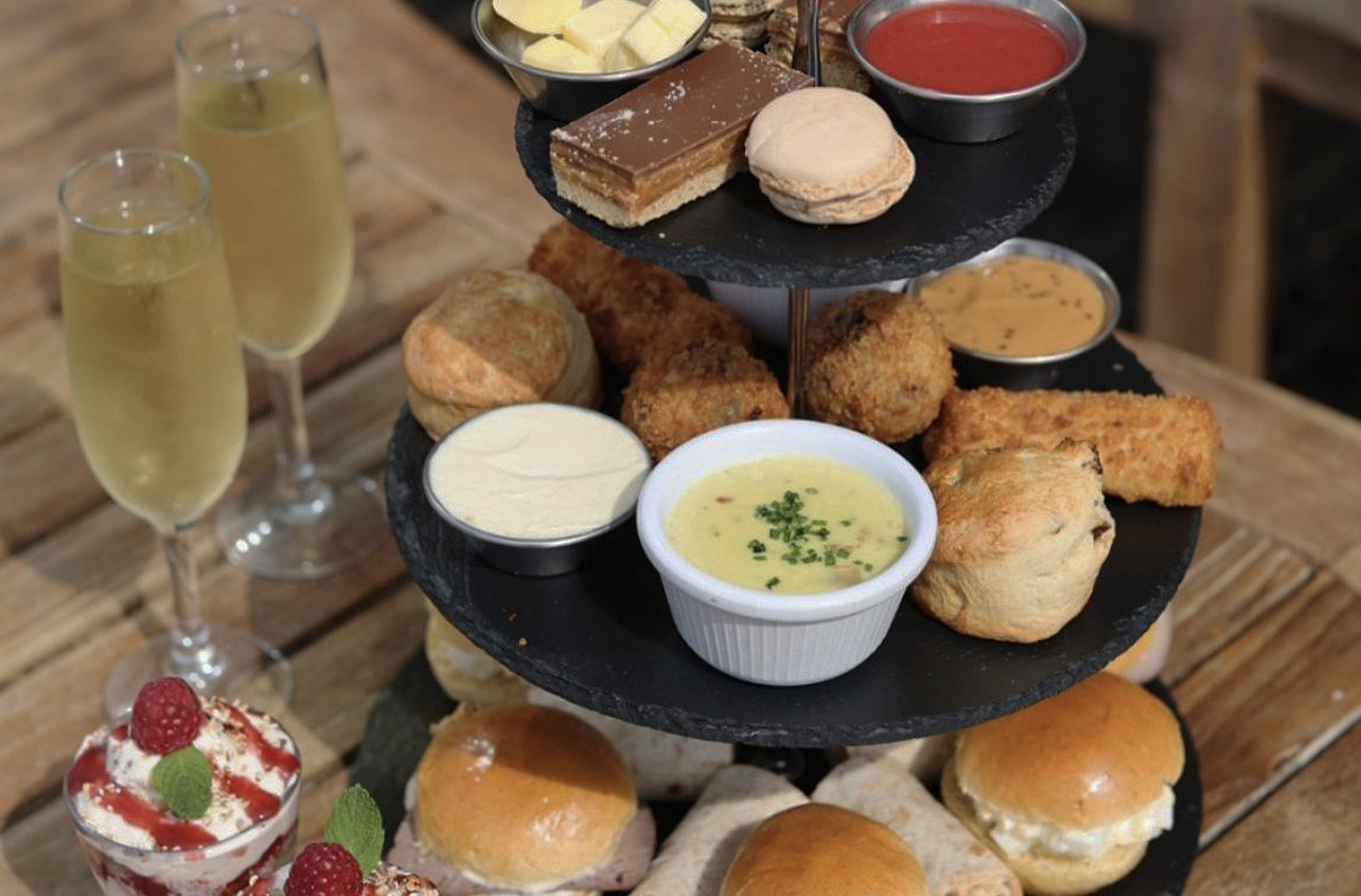 Kirk O’ The Lochs: Scottish Afternoon Tea For Two
