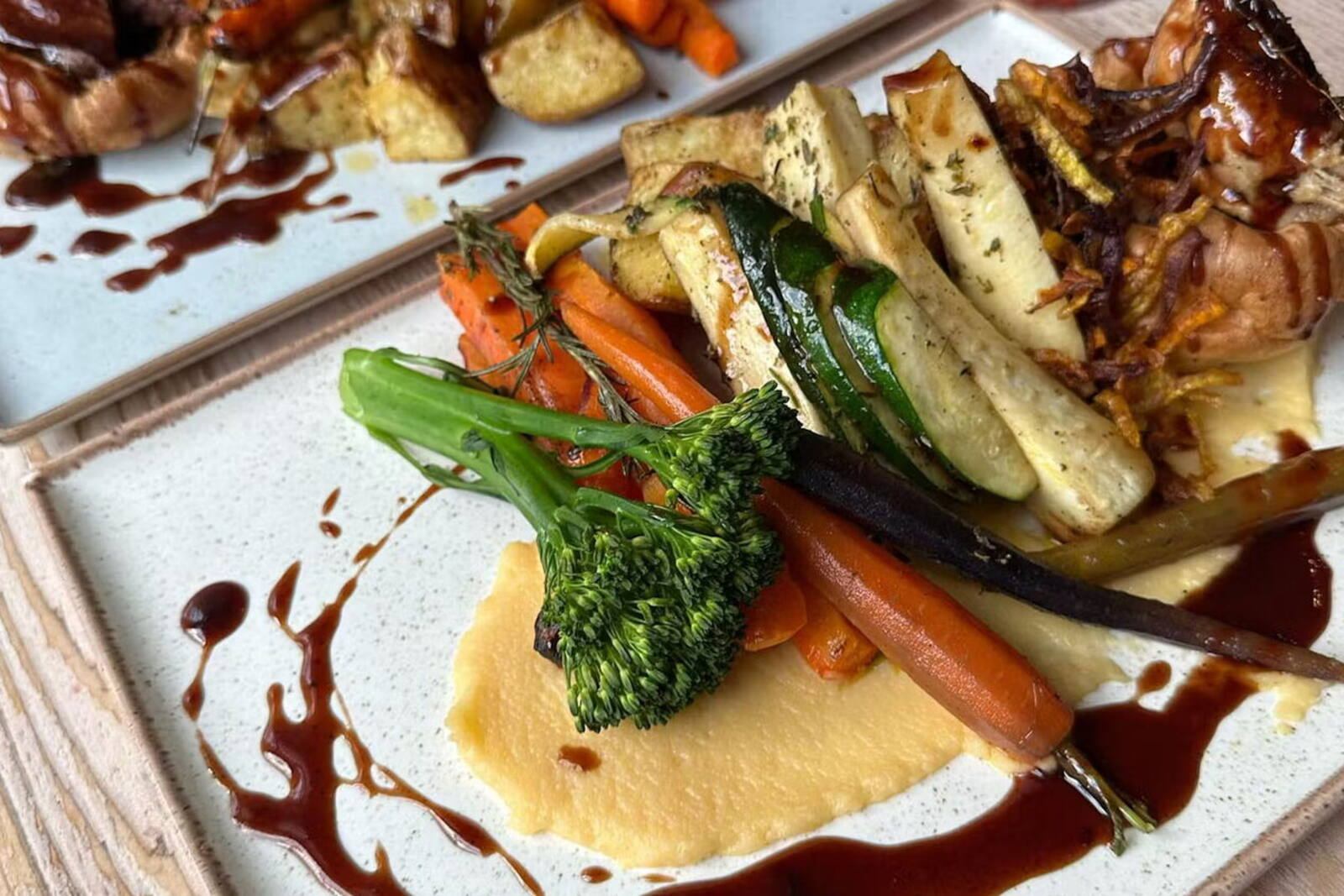 Sunday Roast & Prosecco For Two At Award Winning Mini Grill