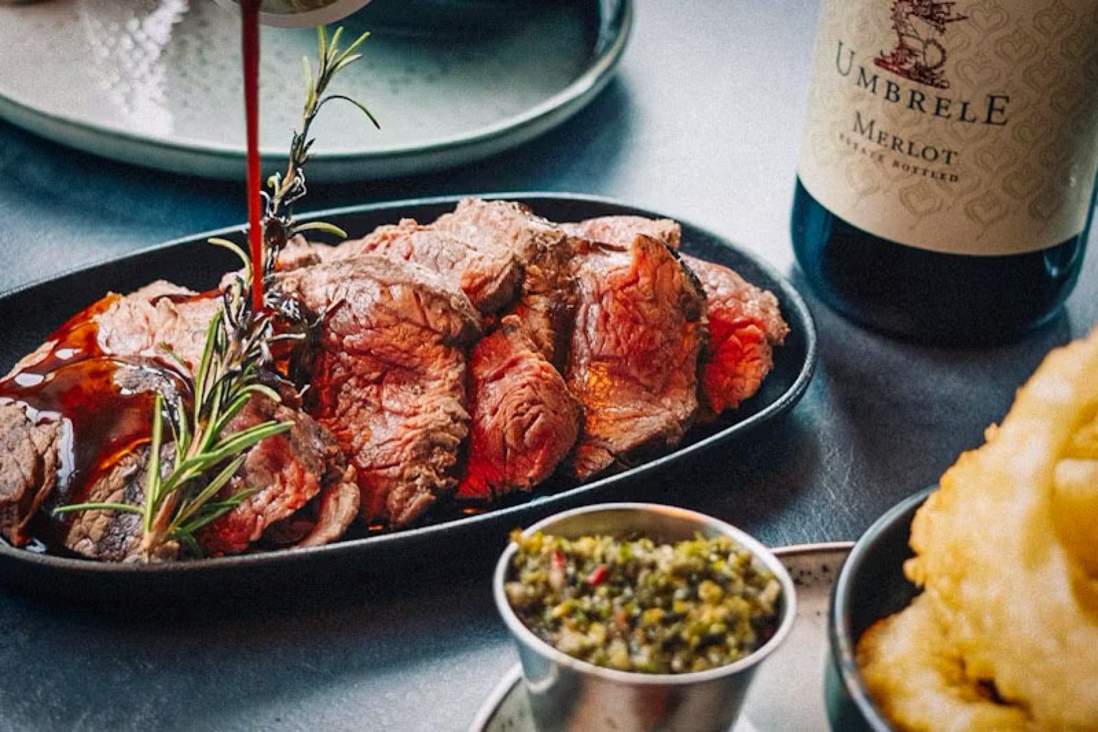 Bar &amp; Tender Sirloin, Ribeye Or Fillet Steaks &amp; Prosecco For Two