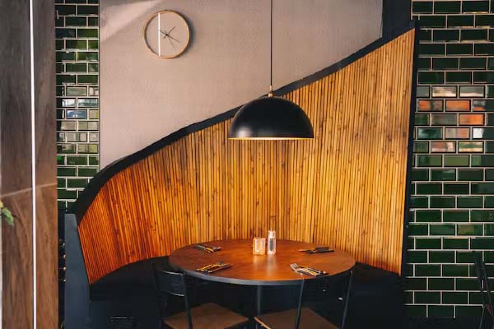 Image for Mains & Prosecco For Two (at Bar & Tender)