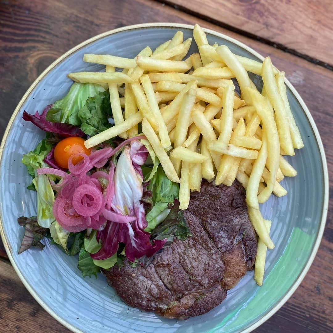 Baad Glasgow, The Calton Tap Room review photo